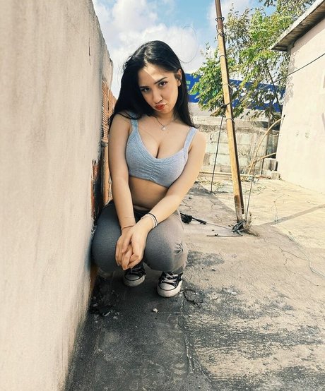 Nacktes geleaktes OnlyFans-Foto von Amateur Latina Lazlye