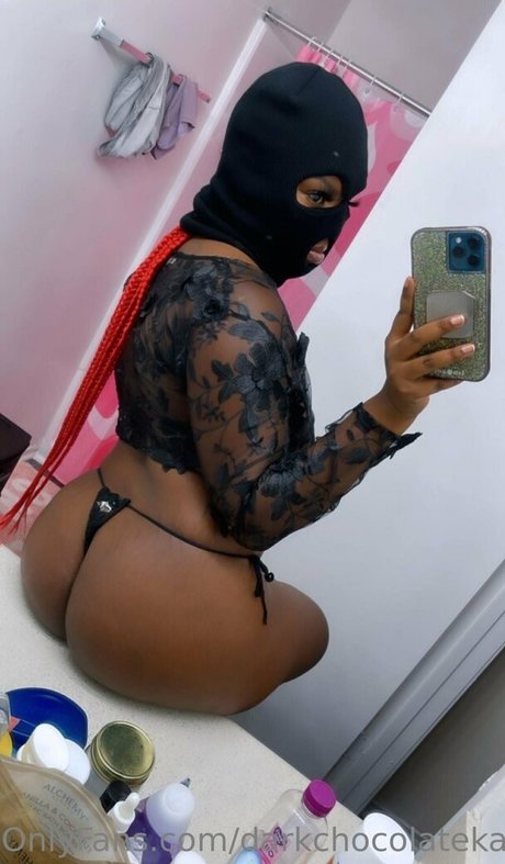 Nacktes geleaktes OnlyFans-Foto von Darkchocolatekaay