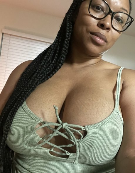Nacktes geleaktes OnlyFans-Foto von Breakofdm