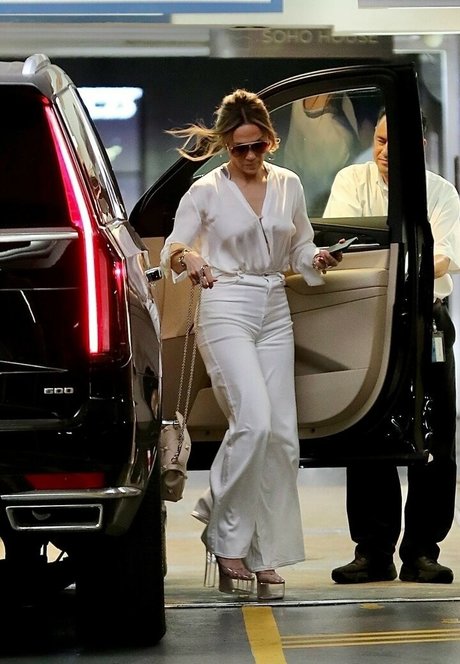Jennifer Lopez