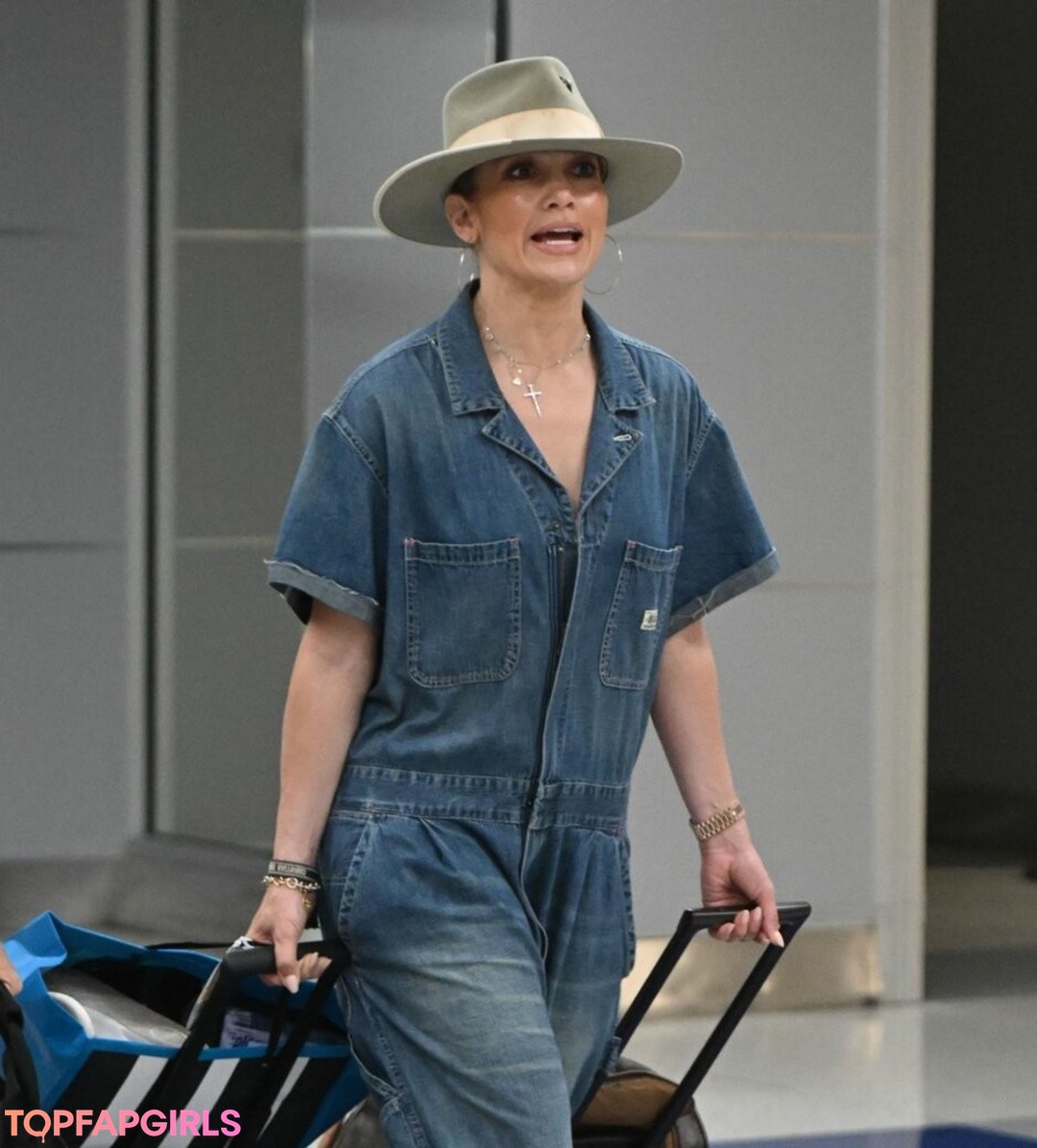 Nacktes geleaktes OnlyFans-Foto von Jennifer Lopez #1176