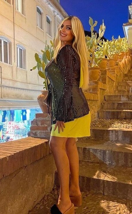 Nacktes geleaktes OnlyFans-Foto von Flaviana Basta