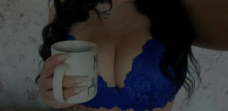 Nacktes geleaktes OnlyFans-Foto von Mystickitty90