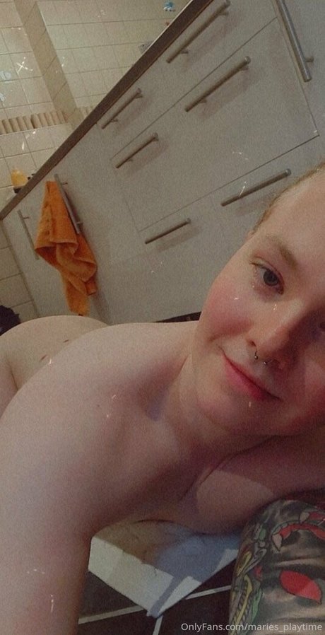 Nacktes geleaktes OnlyFans-Foto von Mariesplaytime