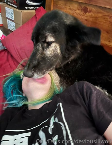Deviouslilwolf