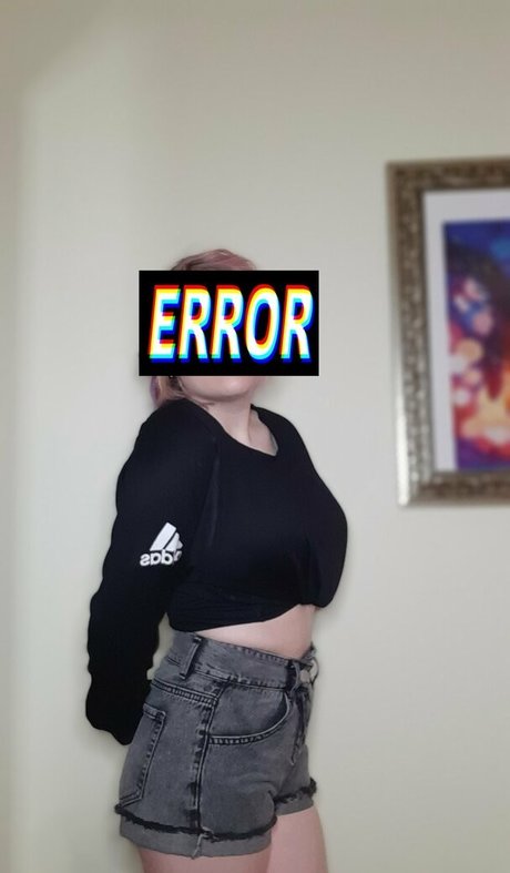 Nacktes geleaktes OnlyFans-Foto von Lunarashe