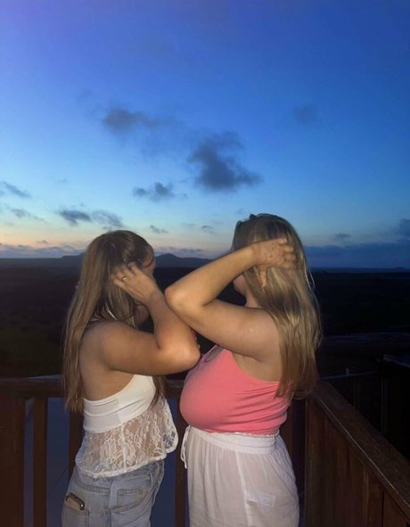 Nacktes geleaktes OnlyFans-Foto von Katie O