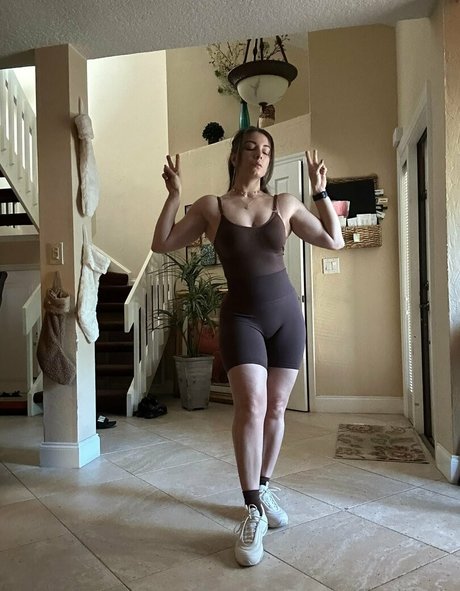 Nacktes geleaktes OnlyFans-Foto von Alexis Rodriguez