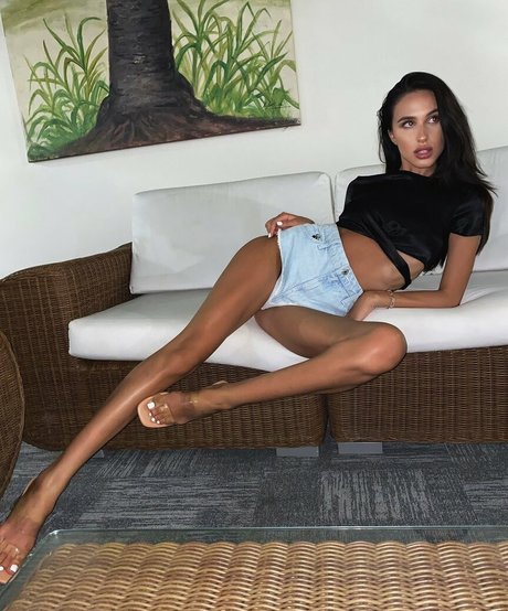 Nacktes geleaktes OnlyFans-Foto von Alyssa Bounty