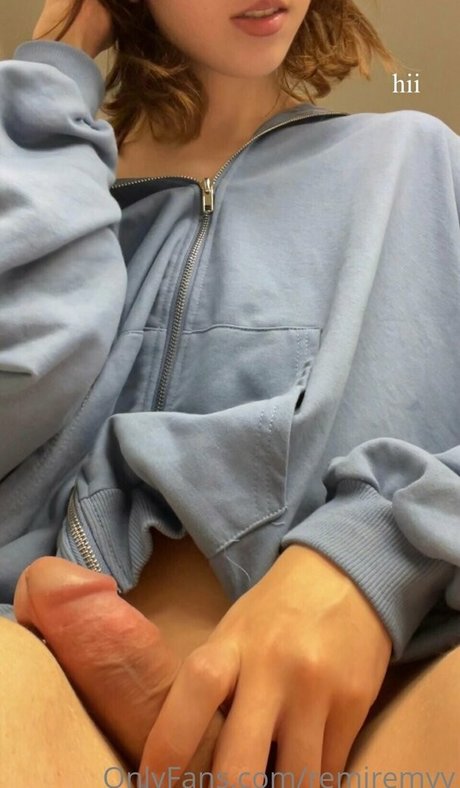 Nacktes geleaktes OnlyFans-Foto von Remigumi