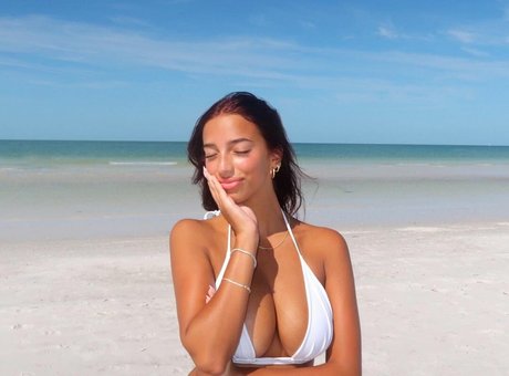 Nacktes geleaktes OnlyFans-Foto von Adriana Kolanovic