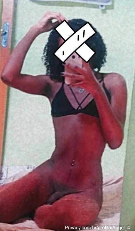 Nacktes geleaktes OnlyFans-Foto von Angel4