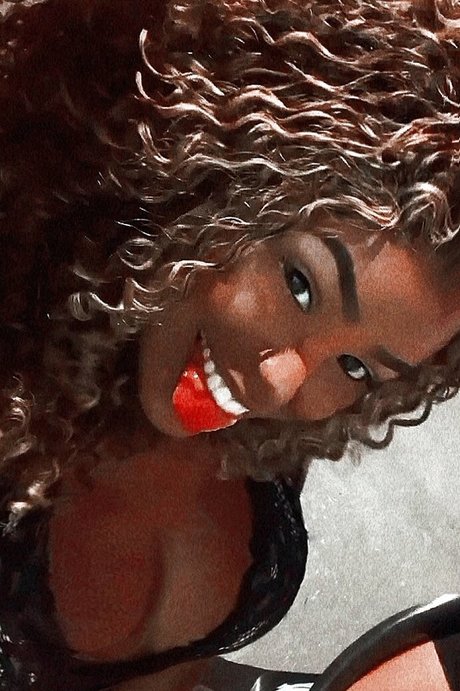 Nacktes geleaktes OnlyFans-Foto von Ynaraabb