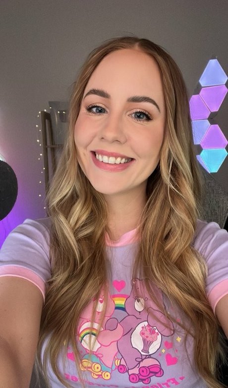 Nacktes geleaktes OnlyFans-Foto von Nalopia