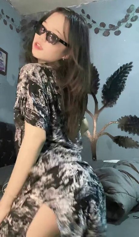 Nacktes geleaktes OnlyFans-Foto von Deraanjela