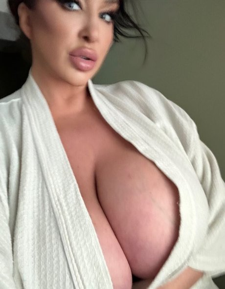 Nacktes geleaktes OnlyFans-Foto von Kristine 38nn