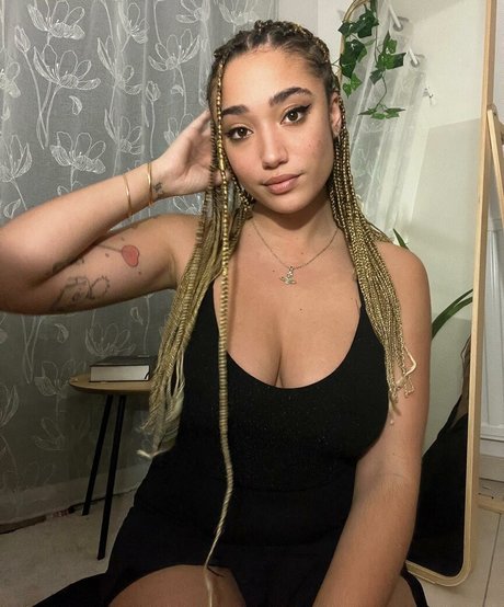 Nacktes geleaktes OnlyFans-Foto von Spicy Honey
