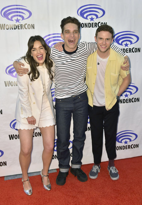Nacktes geleaktes OnlyFans-Foto von Elizabeth Henstridge