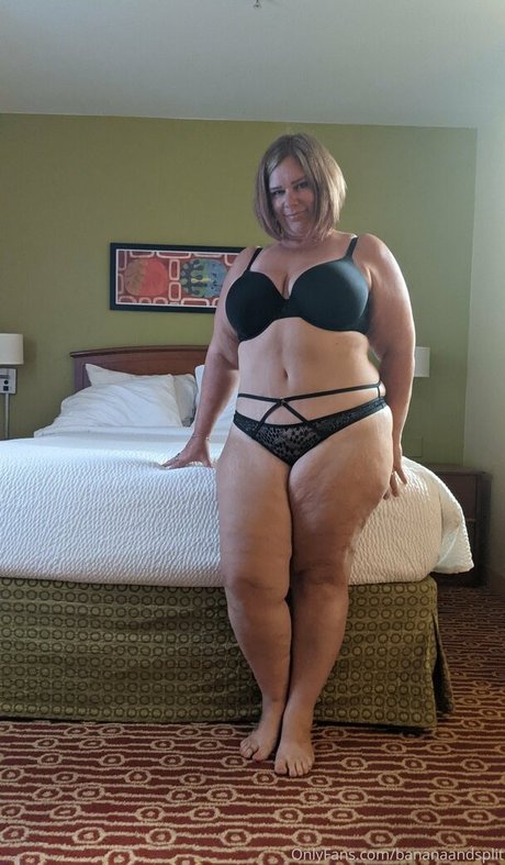 Nacktes geleaktes OnlyFans-Foto von Bananaandsplit