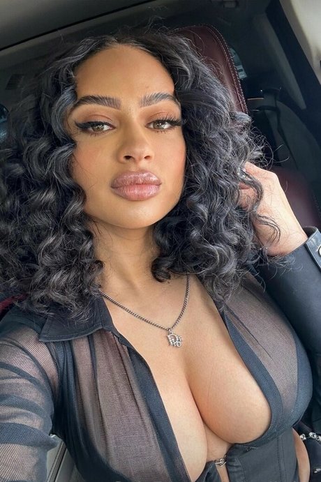 Tori Brixx