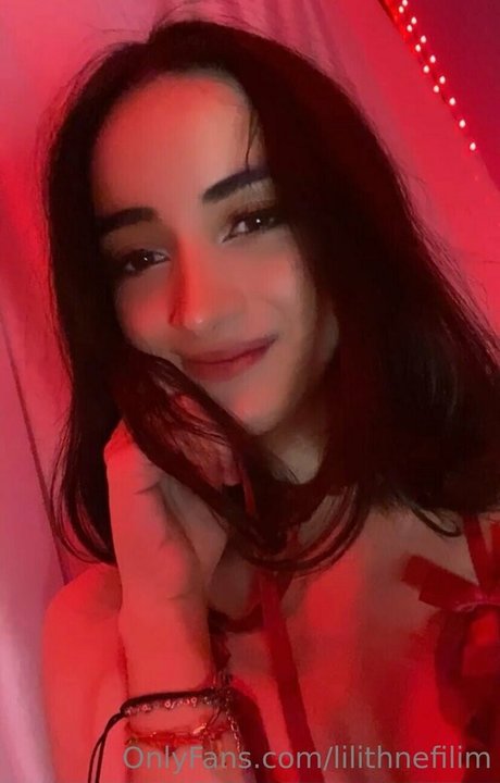 Nacktes geleaktes OnlyFans-Foto von Lilithnefilim