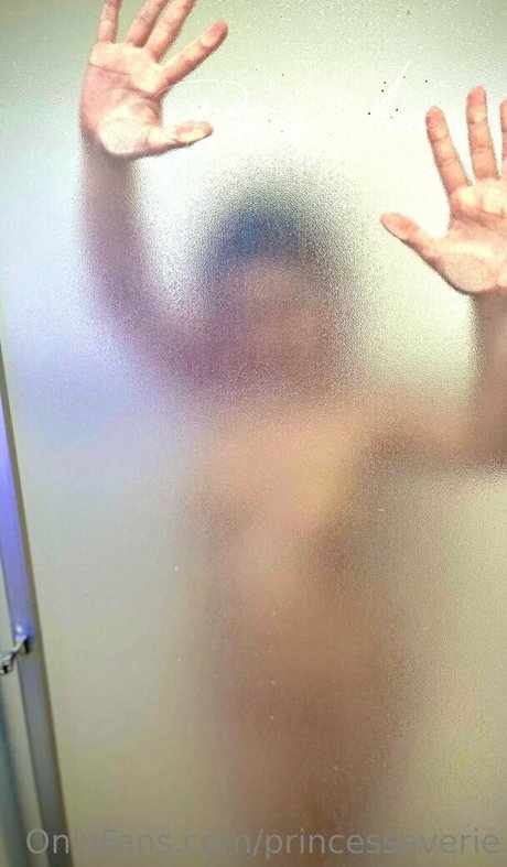 Nacktes geleaktes OnlyFans-Foto von Princessaverie