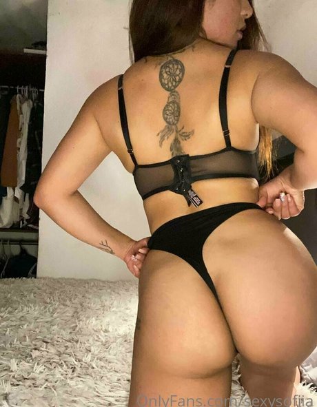 Nacktes geleaktes OnlyFans-Foto von Latinsofy