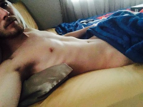 Nacktes geleaktes OnlyFans-Foto von Liam