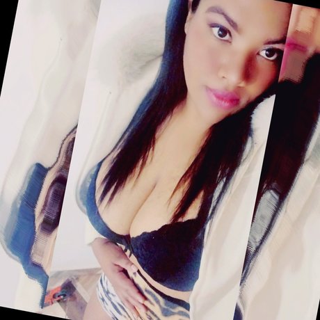 Nacktes geleaktes OnlyFans-Foto von Angela Pecados 