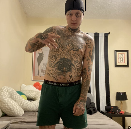 Nacktes geleaktes OnlyFans-Foto von Brian