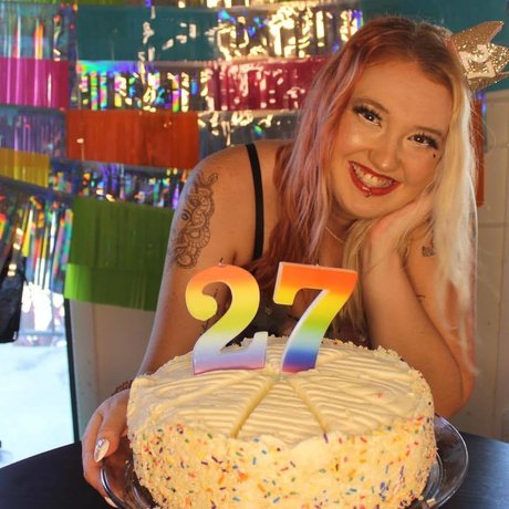 Nacktes geleaktes OnlyFans-Foto von Megan