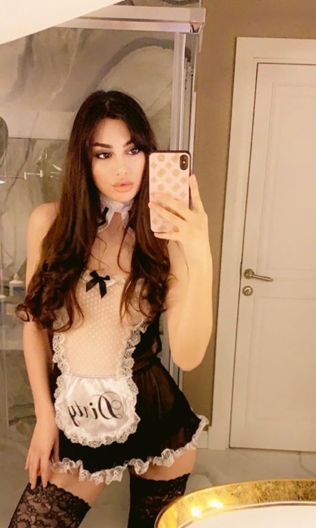 Nacktes geleaktes OnlyFans-Foto von Adelina