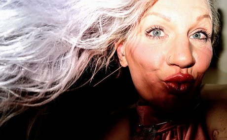 Nacktes geleaktes OnlyFans-Foto von Blueyedgemini