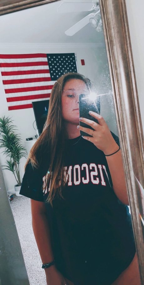 Caseyy