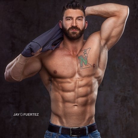 Nacktes geleaktes OnlyFans-Foto von Nmarklowitz