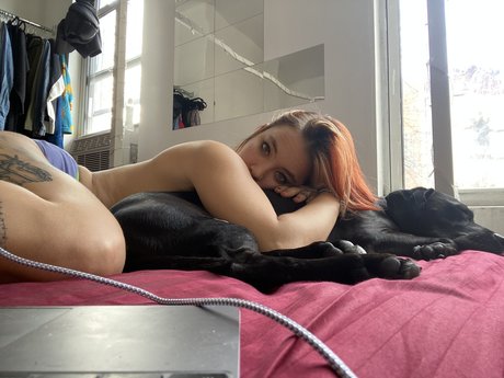 Nacktes geleaktes OnlyFans-Foto von Thaddy