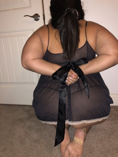 Nacktes geleaktes OnlyFans-Foto von Persian Prinses