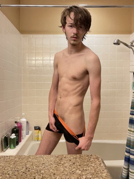 Nacktes geleaktes OnlyFans-Foto von Penny