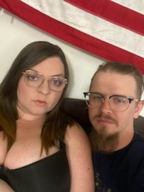 Nacktes geleaktes OnlyFans-Foto von Pawgampampnerdy