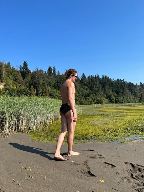 Nacktes geleaktes OnlyFans-Foto von Im Just Ken