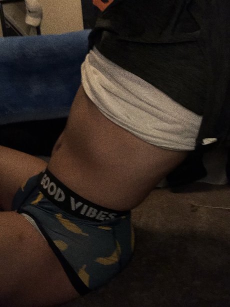 Nacktes geleaktes OnlyFans-Foto von Papi Sweetener