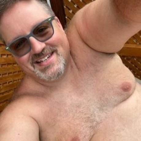 Nacktes geleaktes OnlyFans-Foto von Papachub4u