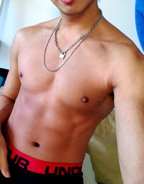 Nacktes geleaktes OnlyFans-Foto von Kai Daniels