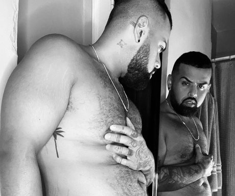 Nacktes geleaktes OnlyFans-Foto von Oscar