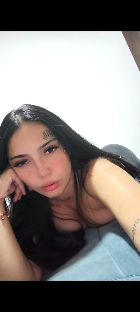 Nacktes geleaktes OnlyFans-Foto von Ornella Mesina Bb 