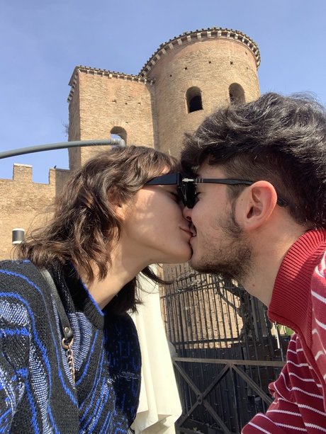 Nacktes geleaktes OnlyFans-Foto von Orazio Ampamp Leila 