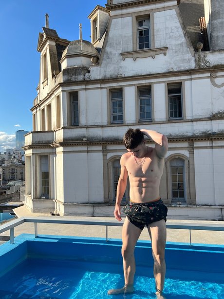 Nacktes geleaktes OnlyFans-Foto von T O T I T O 