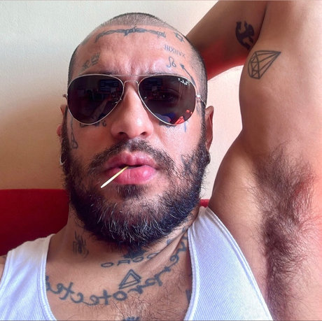 Nacktes geleaktes OnlyFans-Foto von Marcos Magalhes