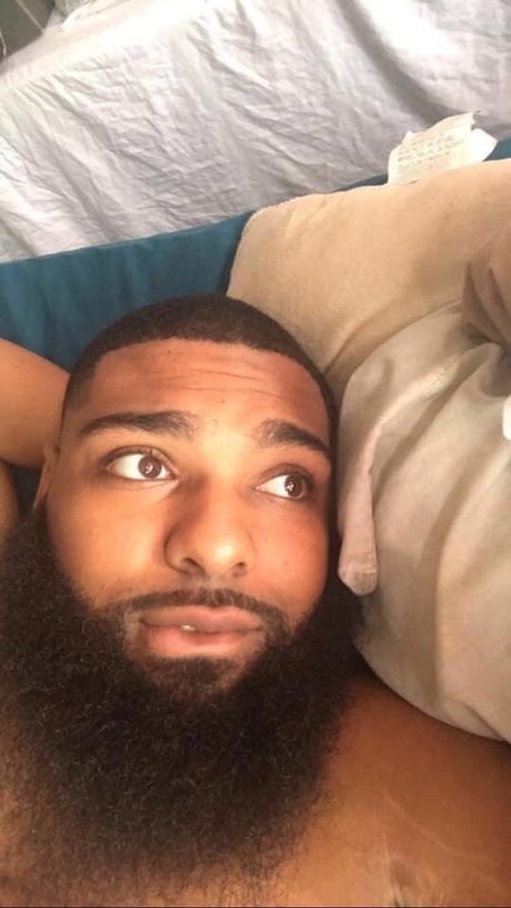 Nacktes geleaktes OnlyFans-Foto von Preacherskid