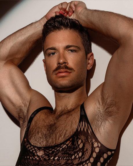Nacktes geleaktes OnlyFans-Foto von Cole Mckenna